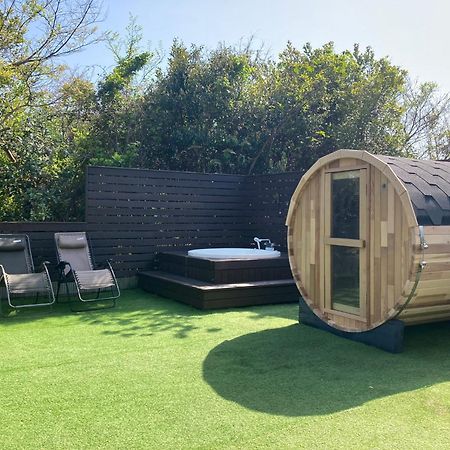 海まで3分の貸別荘 Malibu Ichinomiya バレルサウナ ジャグジー Bbq完備 ภายนอก รูปภาพ